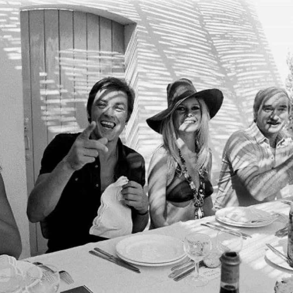 Birgitte Bardot dining in Saint-Tropez beach club Le Club 55