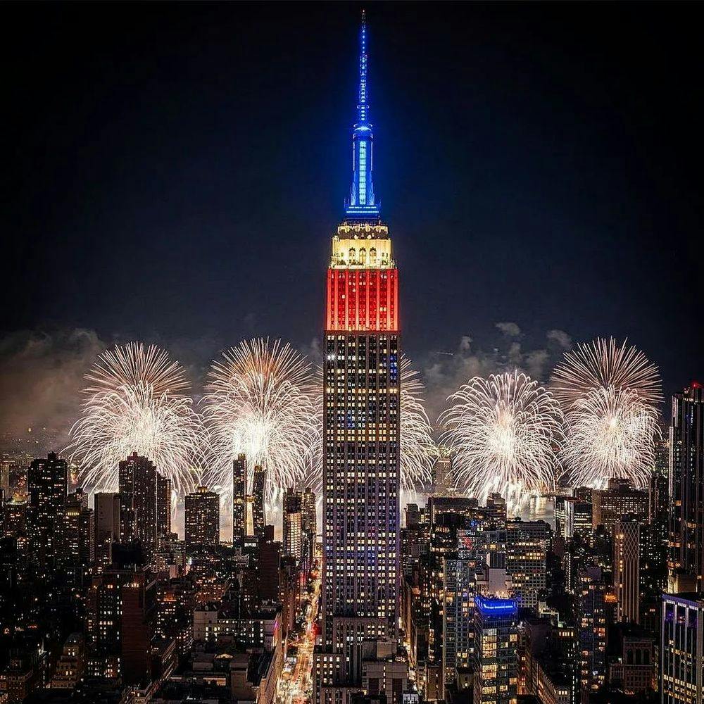 New Year fireworks over New York skyline