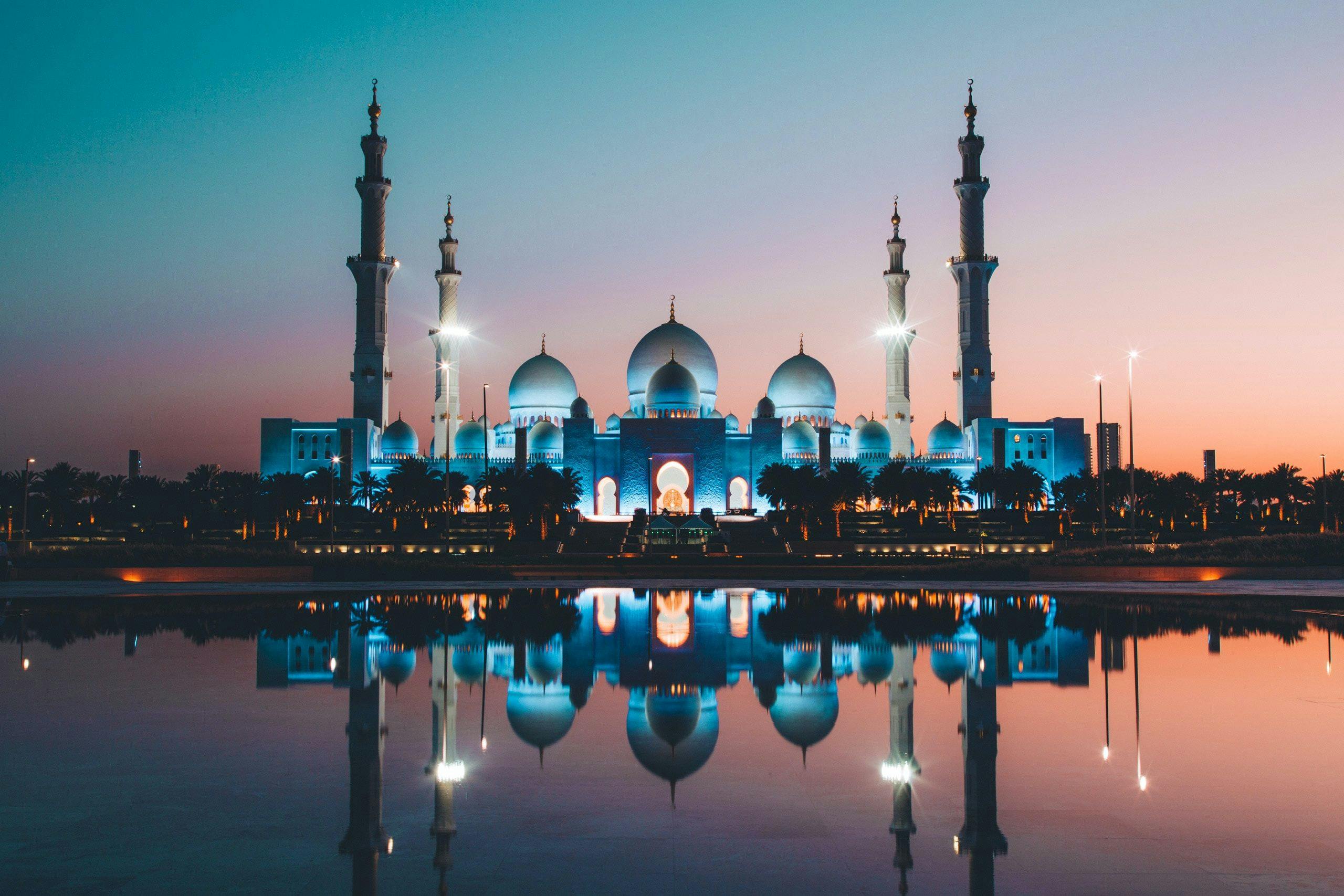 Blue Mosque in Abu Dhabi in United Arab Emirates